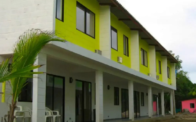 Cabaña Vacacional En Coveñas Con Piscina