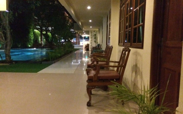 Green Garden Hotel