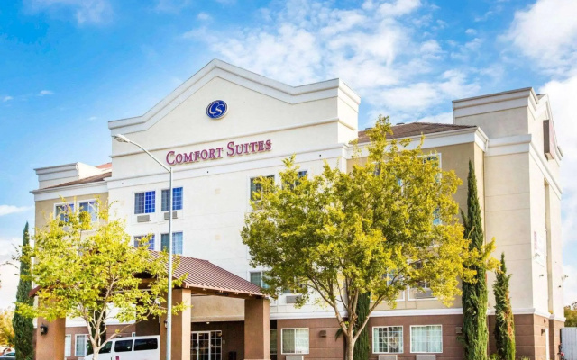 Comfort Suites Clovis - Fresno