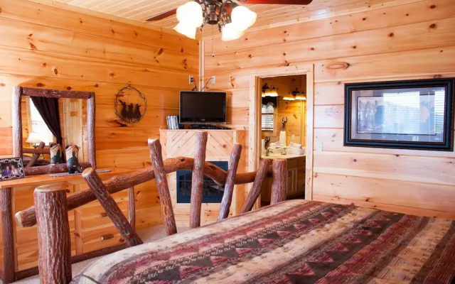 WESTERN SKY - 2 Br Cabin