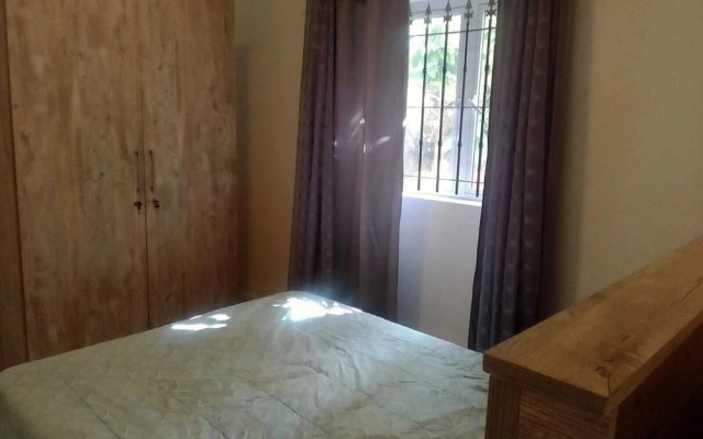 2 Bedroom Apartment With 2 Pools