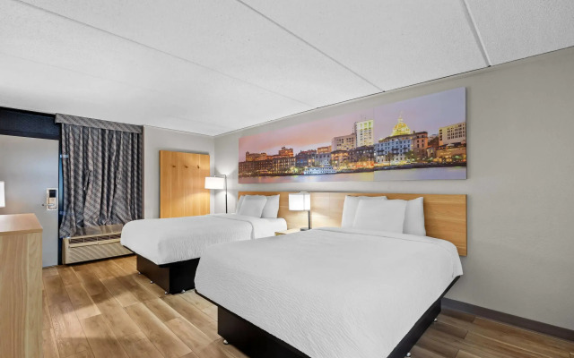 Days Inn by Wyndham Statesboro