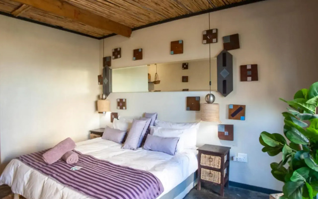 Bedrock Executive Honeymoon En-Suite