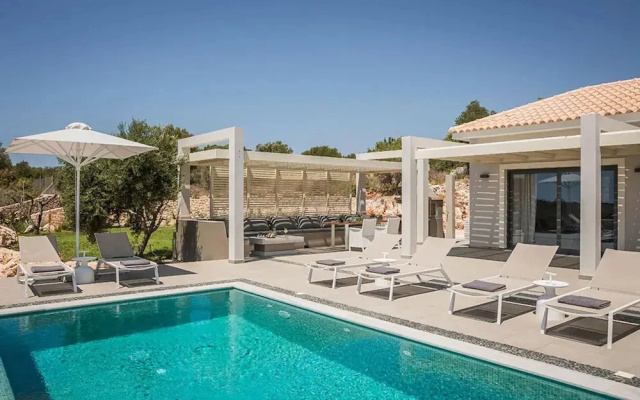 Villa Anelle in Karavados