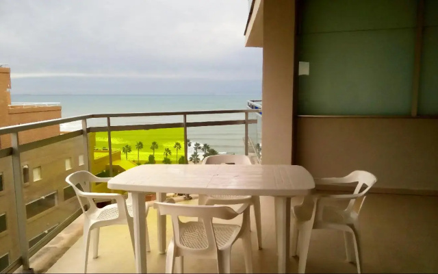 Apartamentos Mondrian Marina Dor 3000