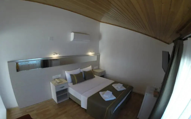 Yakamoz Butik Otel