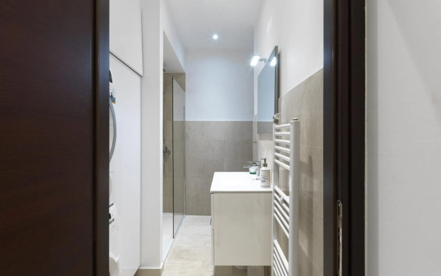 Newly Renovated Apartment in the Heart of Athens