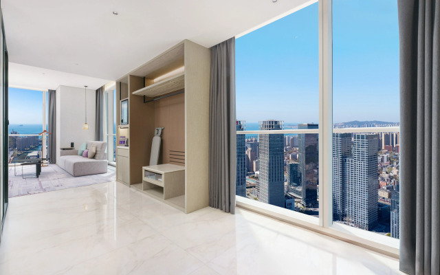 Crowne Plaza Dalian Xinghai by IHG