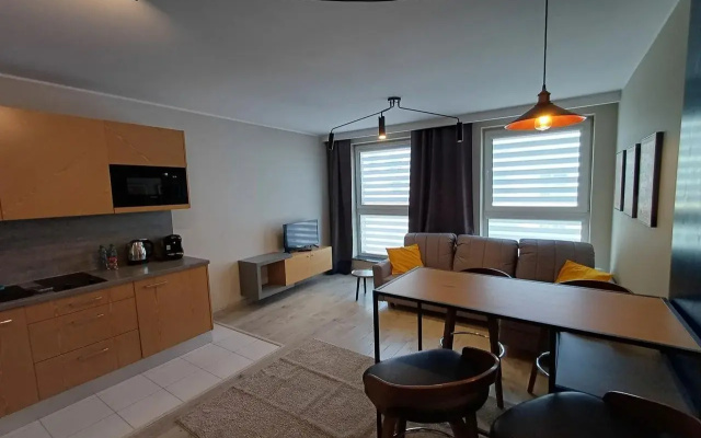 Marina Club Hotel