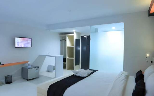 Fizz Hotel Lombok