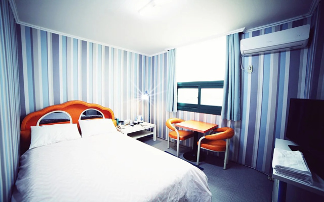 Namdang Port Ocean Fantasy Hotel