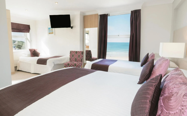 The Esplanade Hotel