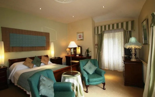Pen-Y-Dyffryn Country Hotel