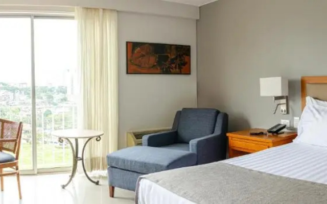 Hotel Estelar Altamira