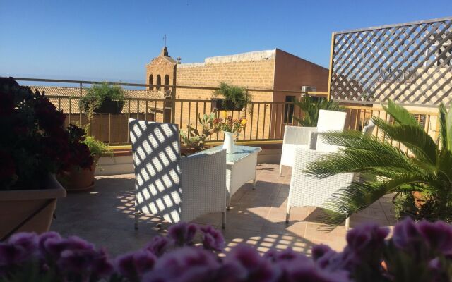 Отель B&B Portatenea Агридженто вид на фасад