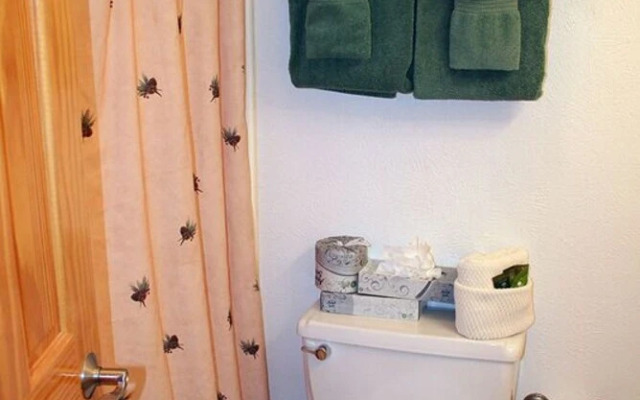 Fawn Valley Inn: 254