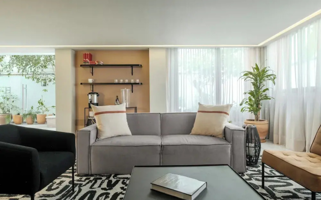 District Polanco by Lumina