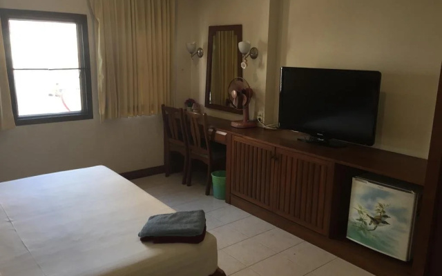 Same Same Guesthouse