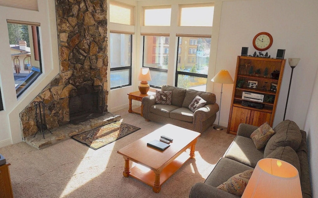 521 2 Bedroom Home