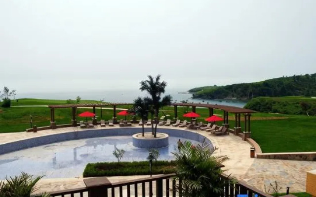 Changhai Haichang Guanglu Island Resort Hotel