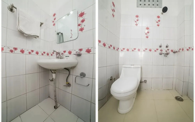 Hotel Darpan Palace