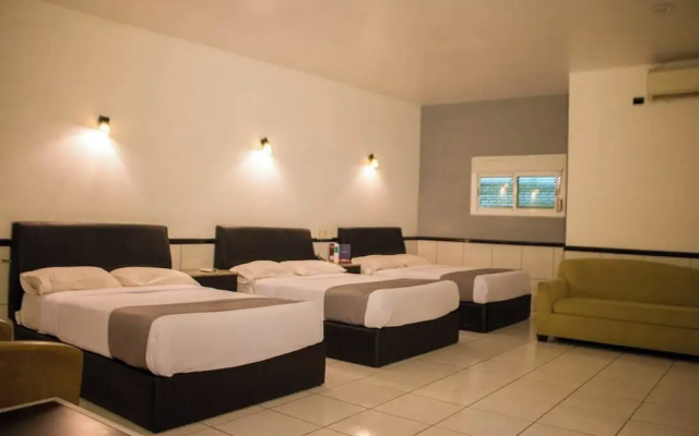 Hotel Maioris El Diez