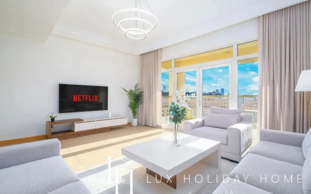 LUX The Palm Island Shoreline Suite