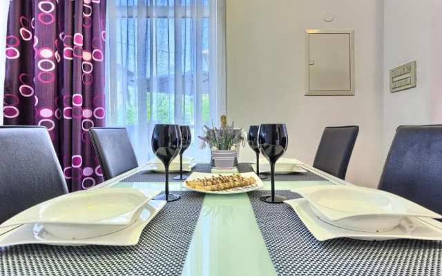 Sweet Home Apartment Split
