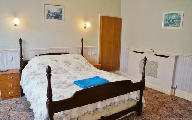 The Captain Guesthouse