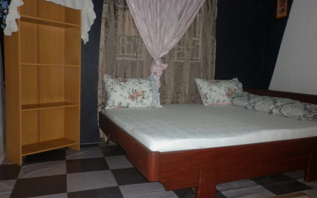 White House Hostels - Arusha