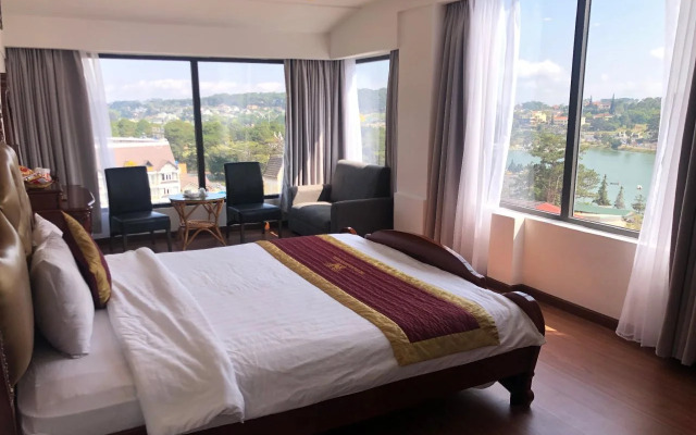 Thi Thao Gardenia Hotel
