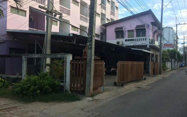 Thanya Mansion