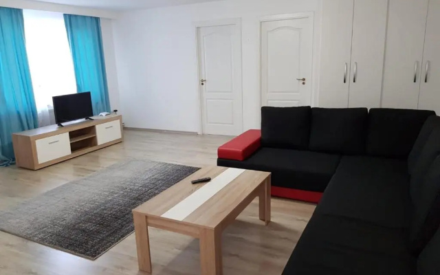 Apartament 8 Central