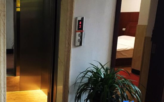 Jiangnan Hotel