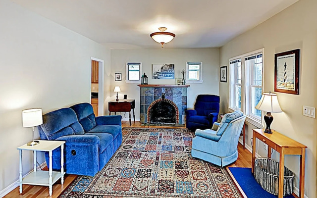 15450 Rockaway Beach - 2 Br Home