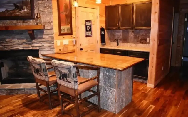 Wolf Mountain Hideaway