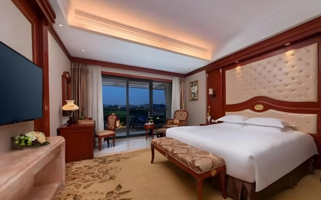 Blossom Water Museum Hotel
