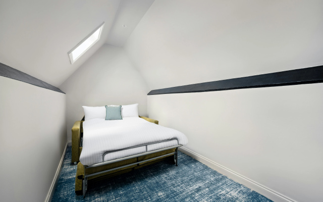 voco Letchworth Hall by IHG