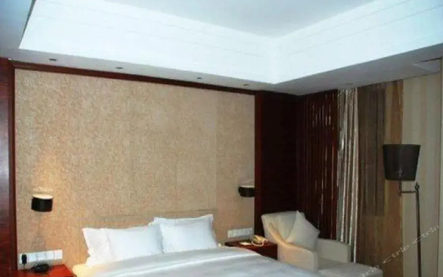 Grand Barony Hotel