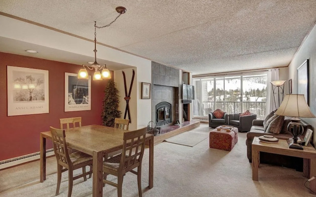 2092 The Pines