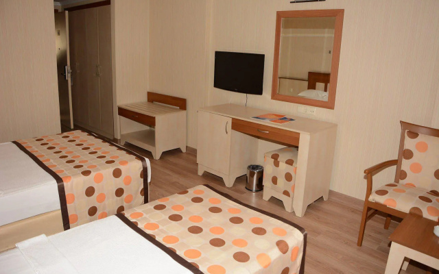 Calido Sol Hotel