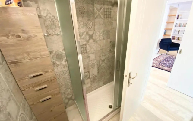 Luxury central beach suite 1’beach 5’downtown
