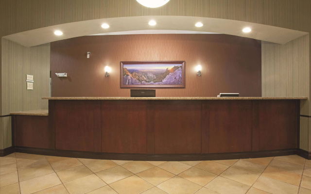 La Quinta Inn & Suites by Wyndham Albuquerque Midtown