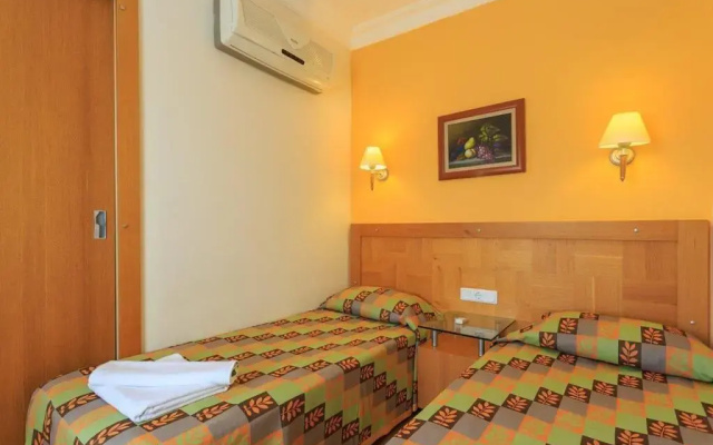 Pine Forest Hotel