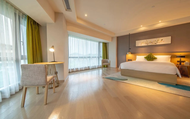 The Mulian Urban Resort And Hotel