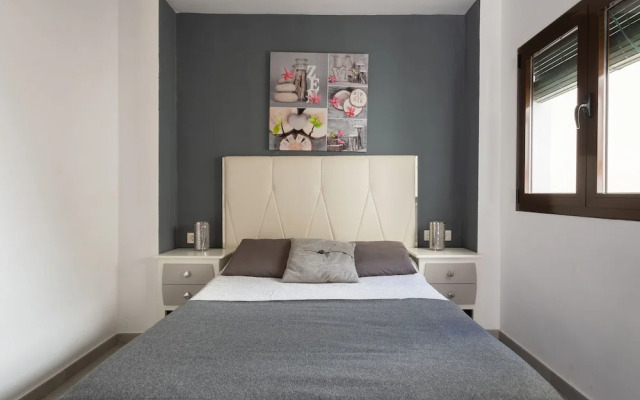 Simplistic Apartment in Granada near Generalife