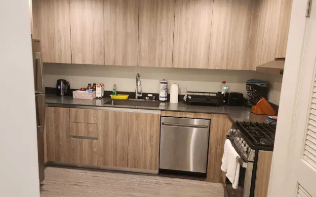Urban Chic Apart-Hotels in Central LA