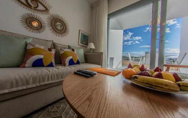Vesta - Superior APT - 2BR - Swan Lake