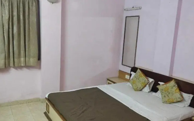 Hotel Damjis