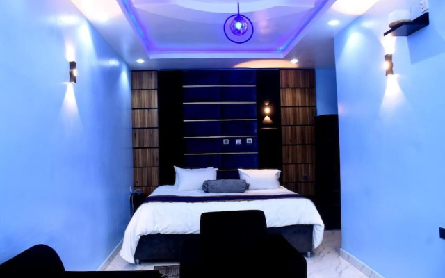 Dreamville Hotel And Resort